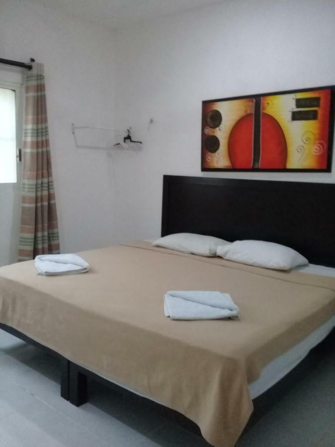 Hotel 41 Valladolid Вальядолид Экстерьер фото